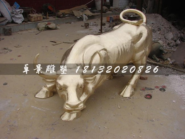 華爾街牛雕塑，股市牛銅雕華爾街牛