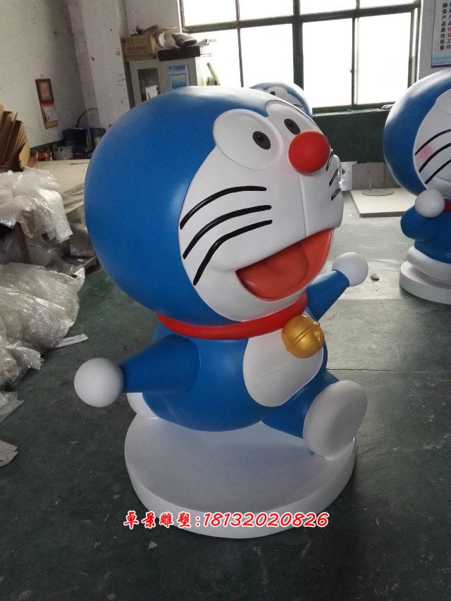 機器貓彩繪雕塑，玻璃鋼卡通機器貓現貨雕塑