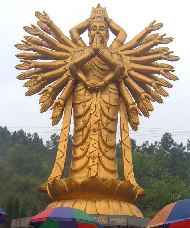 千手觀音銅雕，貼金千手觀音雕塑