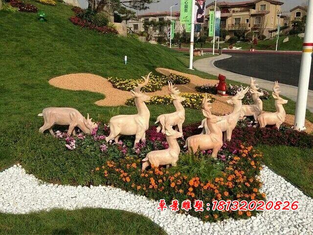 小鹿石雕，公園小鹿石雕