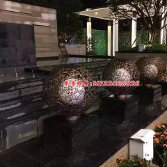 銅雕鏤空球，小區景觀銅雕