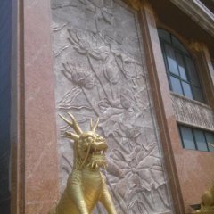 銅麒麟雕塑，鎏金銅麒麟雕塑