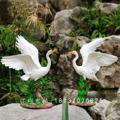 玻璃鋼白鷺雕塑，玻璃鋼仿真動(dòng)物