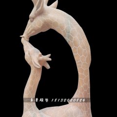 母子鹿石雕，公園親嘴鹿石雕