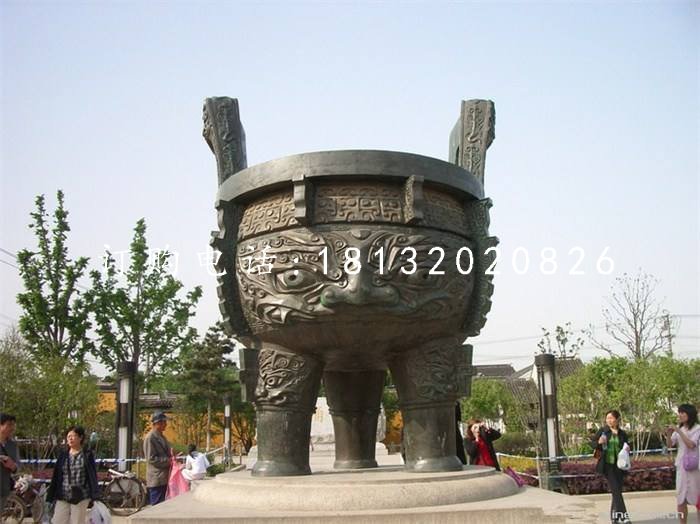 大型銅鼎，三足鼎雕塑