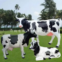 玻璃鋼奶牛雕塑，仿真動物雕塑