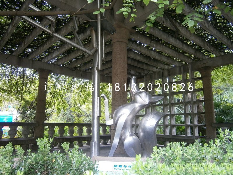 不銹鋼狐貍雕塑，動物雕塑