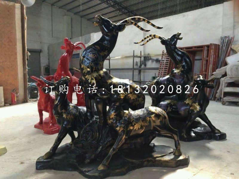 羚羊雕塑，玻璃鋼彩繪動物.jpg
