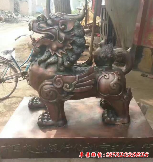 銅雕招財鎮宅貔貅