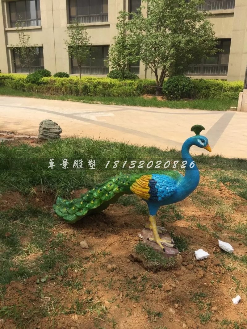 玻璃鋼孔雀雕塑，仿真孔雀雕塑