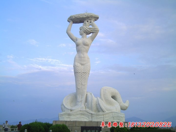 女媧補(bǔ)天石雕，公園神仙石雕