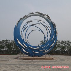 不銹鋼圓環(huán)魚(yú)群雕塑