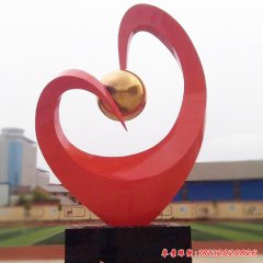 不銹鋼心形雕塑