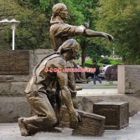 人物銅雕像重量