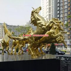 八匹馬銅雕