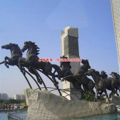 八馬銅雕塑