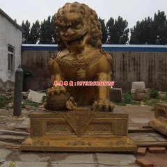 寺廟前口 銅獅子