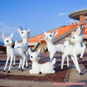 雕塑梅花鹿