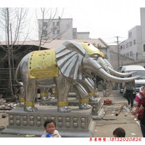 廣場大象雕塑