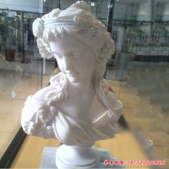 西方人頭像雕塑