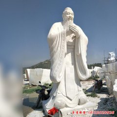 天安門廣場孔子塑像