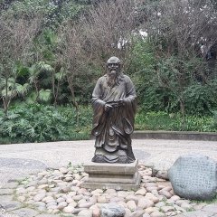 銅雕老子出關(guān)